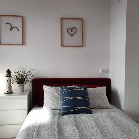 Apartament Mewa Z Balkonem - Rybacka B18 *